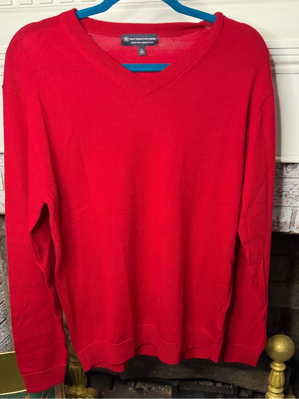 Hart Schaffner Marx Extra Fine Merino Wool V-Neck Sweater Medium Red